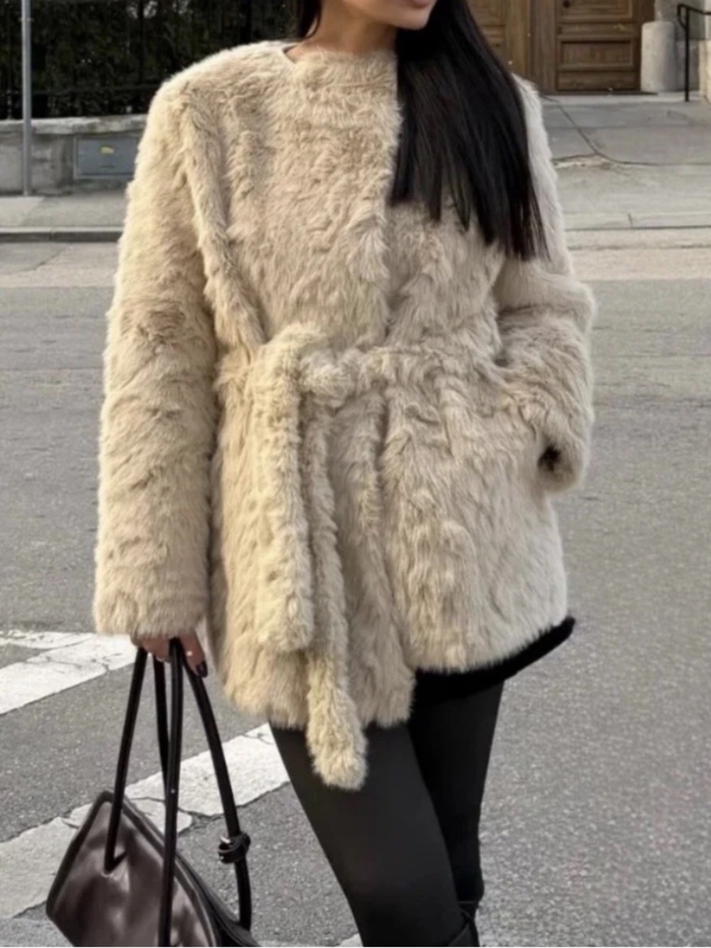 ZARA ZW Collection Faux Fur Jacket Coat Size M medium trendy Soft Chic warm